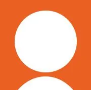 Ein allgemeines Benutzerprofil-Symbol mit einer weißen Silhouette von Kopf und Schultern auf festem orangem Hintergrund. zwei